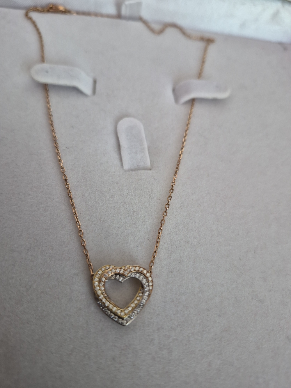Cartier Trinity 18K Gold three-color necklace with diamond pendant - Picture 6 of 7